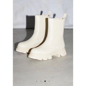 Cream Chelsea boots